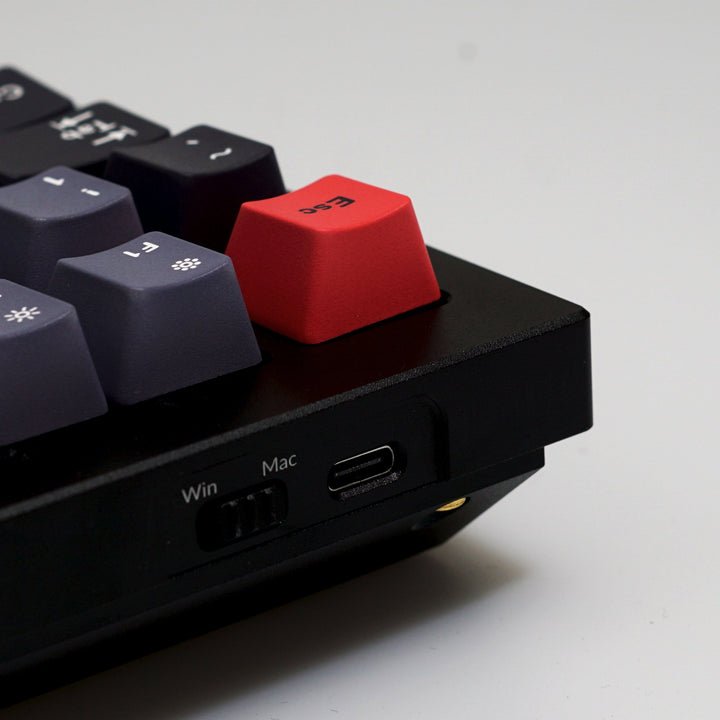Custom Q1 QMK Mechanical Keyboard (Q1 Carbon Black)( Dolch Red Keycap) - Keyboard - Keychron - Zenox