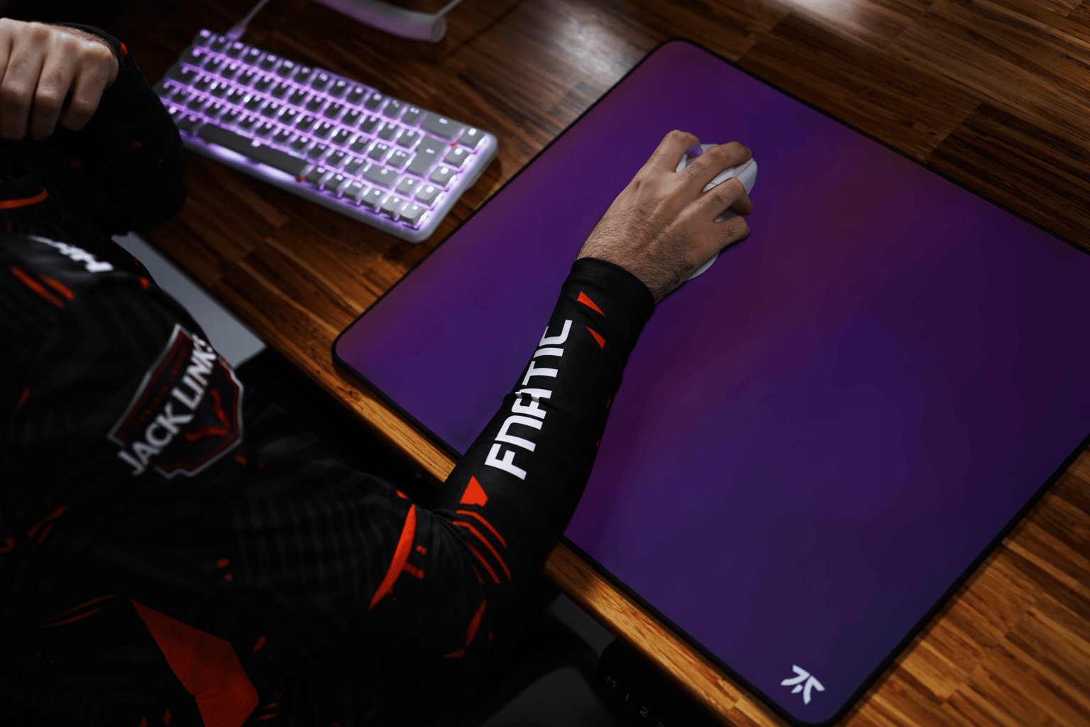 Fnatic Jet Gaming Mouse Pad - Mouse Pad - Fnatic - Zenox