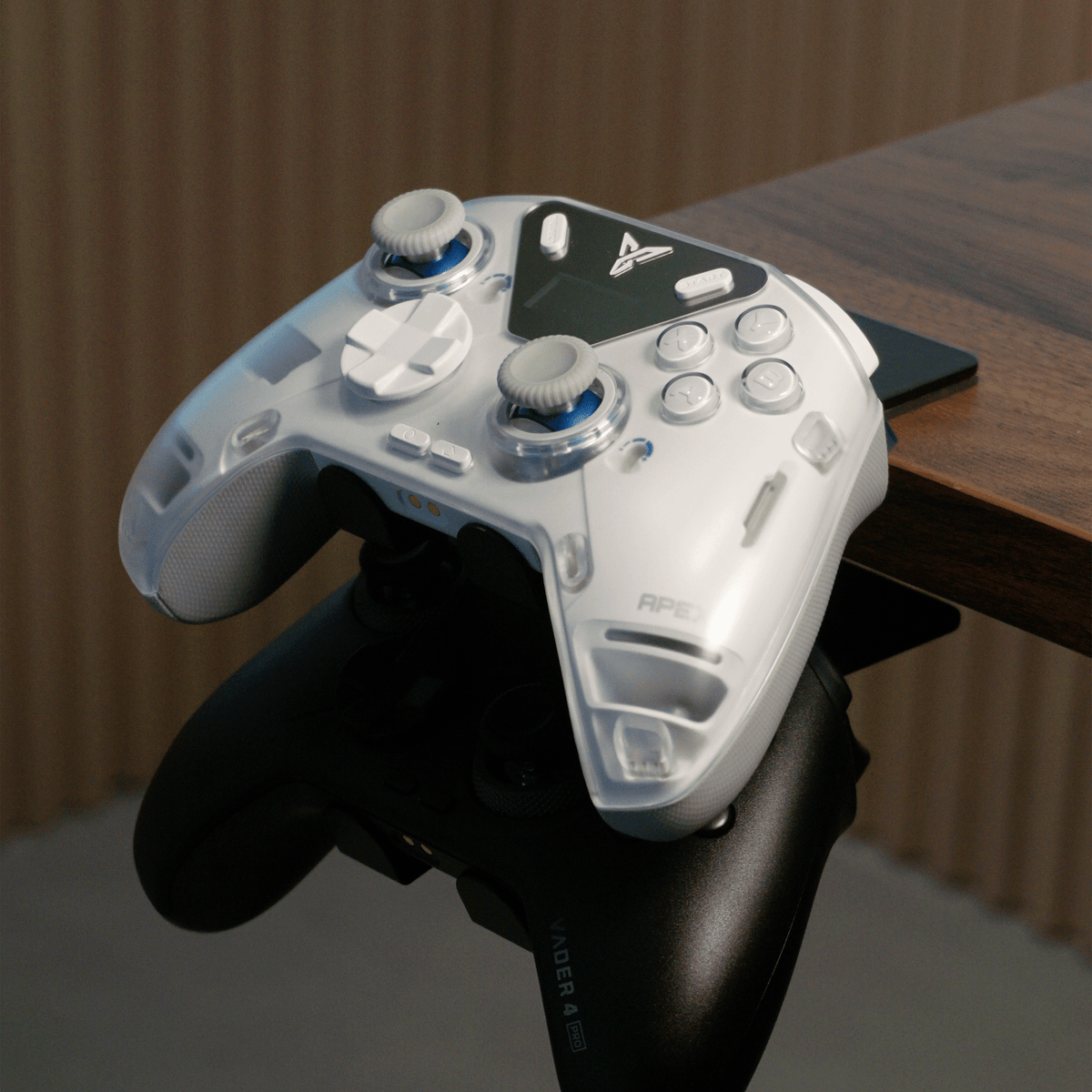Zenox Clip - on Controller Holder - Clip - on Accessories - Zenox - Zenox