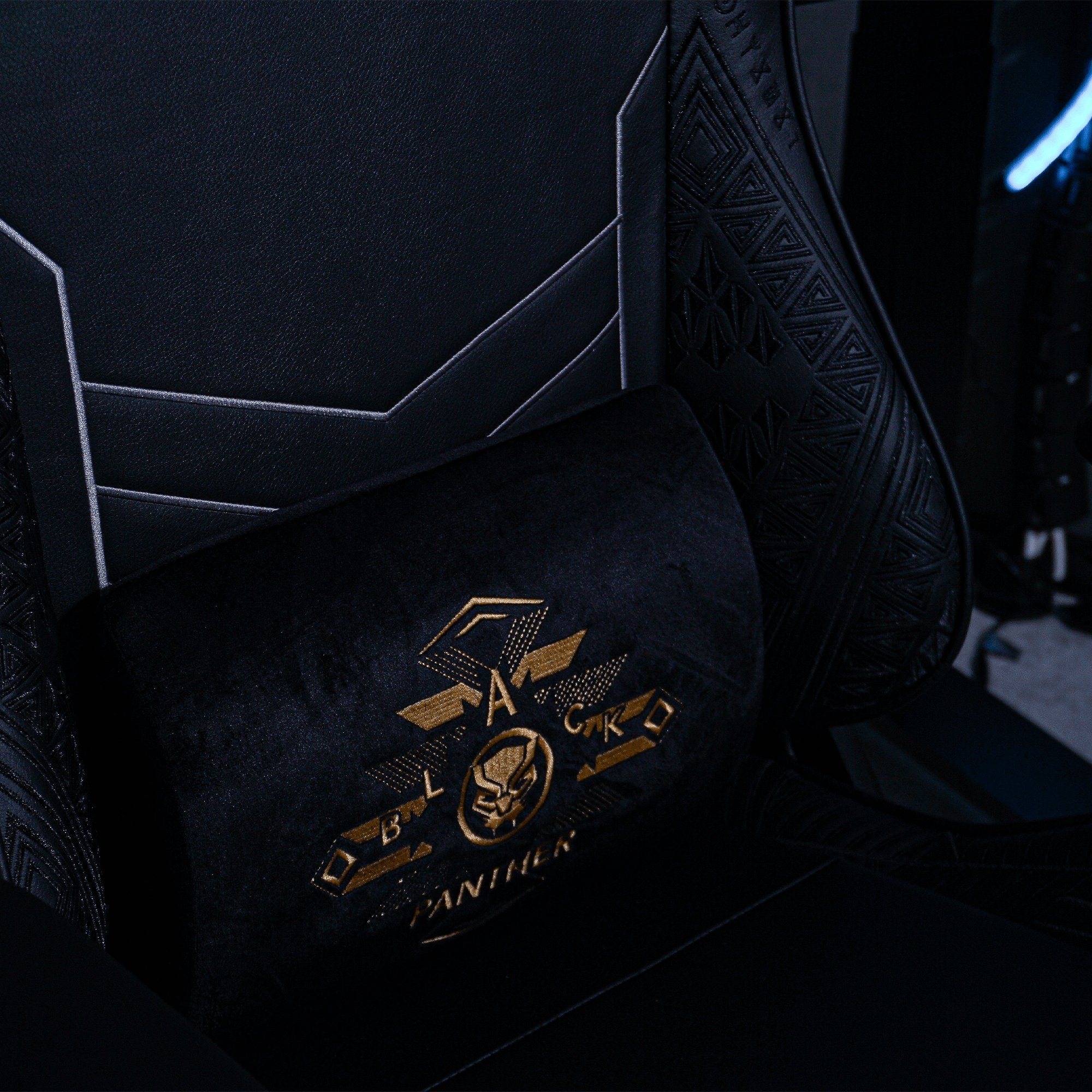 Black Panther Limited Edition Pin | Disney Store Black Panther Limited Edition Pin | Disney Store
